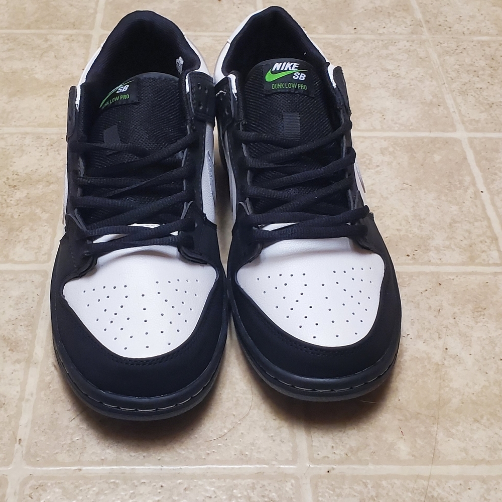 Nike sb dunk (staple)